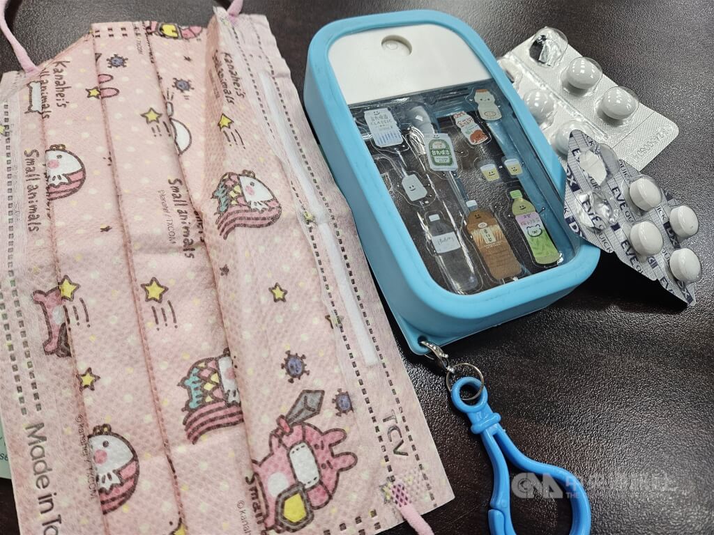 COVID疫情升溫 藥師提醒大家必備這5樣防疫物資!