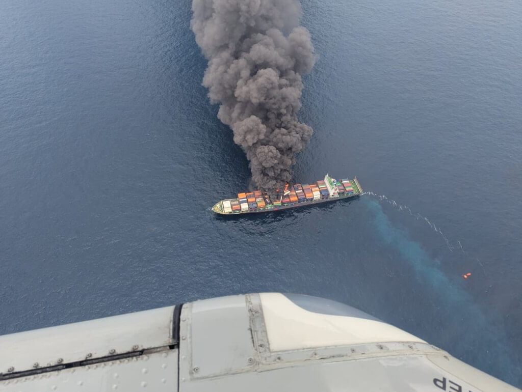 萬海503印度外海起火 危險品全申報、4船員下落不明