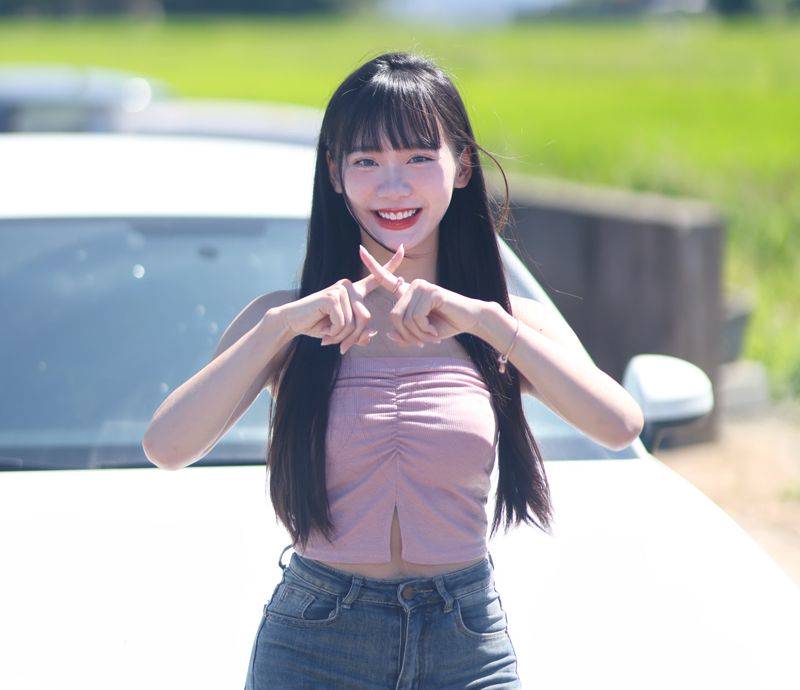 味全龍啦啦隊女神昆娜爆「隱婚婚外情」!被指瞞夫輕艇國手 與球員張祐嘉互動親密