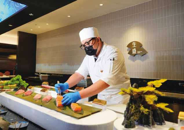 饗賓集團接連爆食安危機!饗饗遭重罰300萬、旭集與饗食天堂多家分店被抓缺失 內部「食安本部」制度也曝光