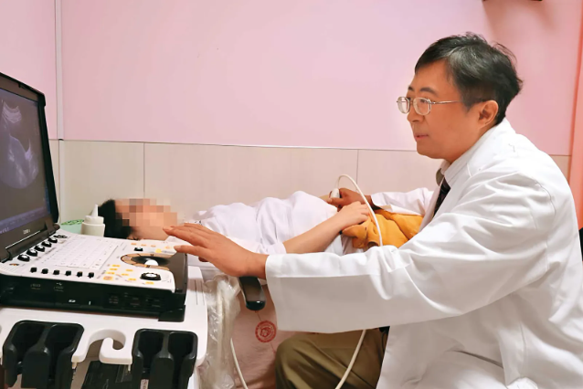 台中名醫陳泰昌遭控性騷美人妻!官方認定事證成立 亞大附醫急下令停診